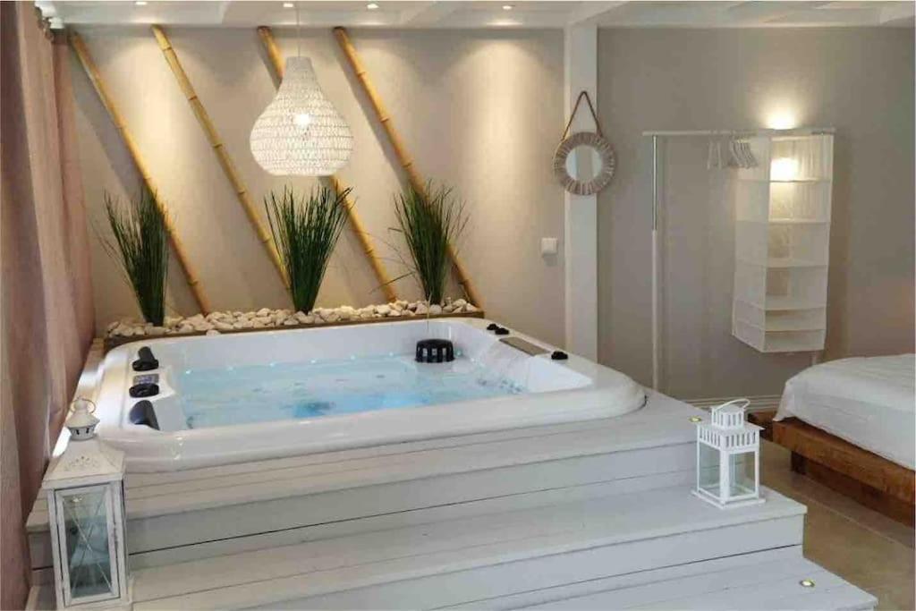 Luxuryvilla With Private Heated Pool And Spa 7P Quarteira Buitenkant foto